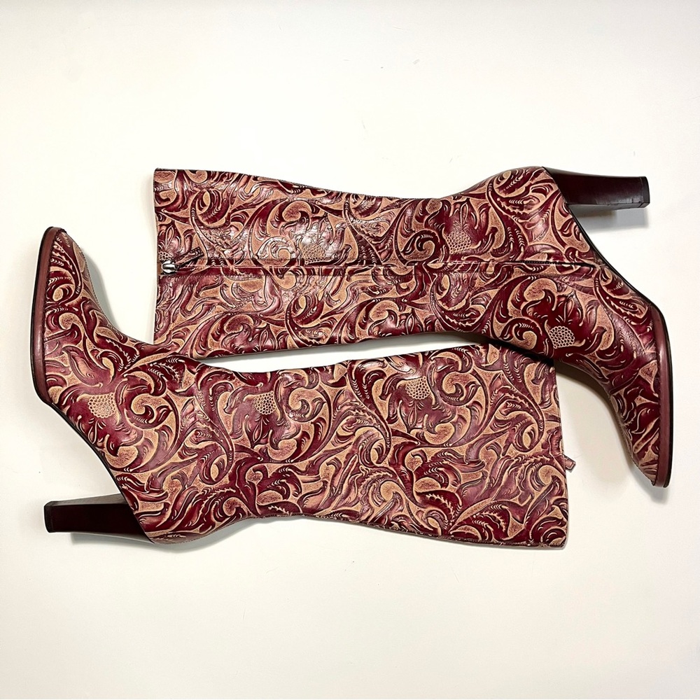 Vintage Oscar de la Renta Burgundy Embossed Leather Boots in Size 7.5